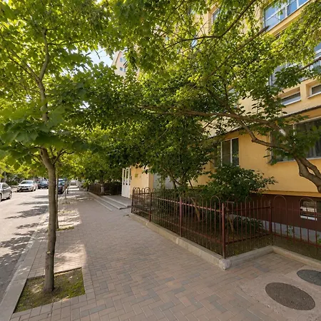 Modern Ap 3 Min To Metro Free Parking Ac & Wifi 公寓 布加勒斯特